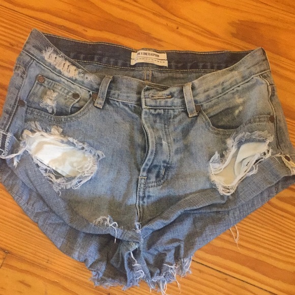 One x oneteaspoon denim shorts - Picture 1 of 2
